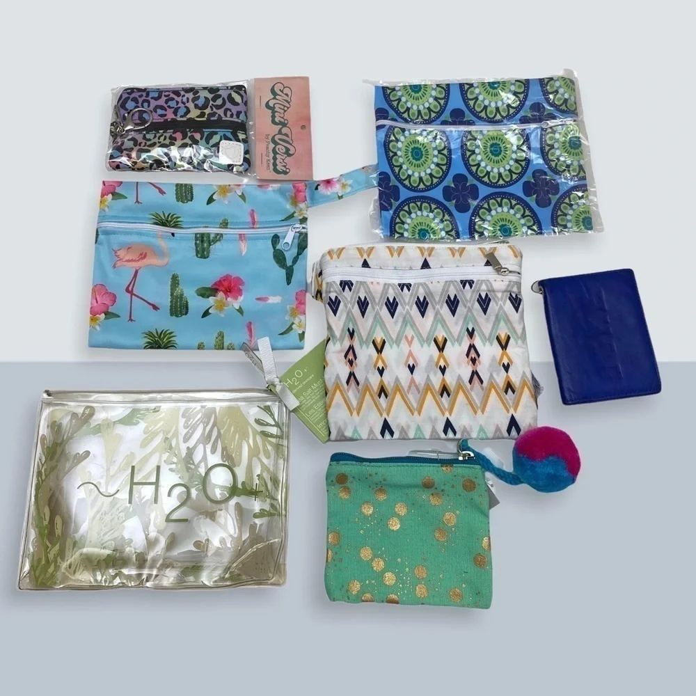 Accessories 7 piece Value Bundle! 🛍️ Cool Blues! Cosmetic Bags and More!